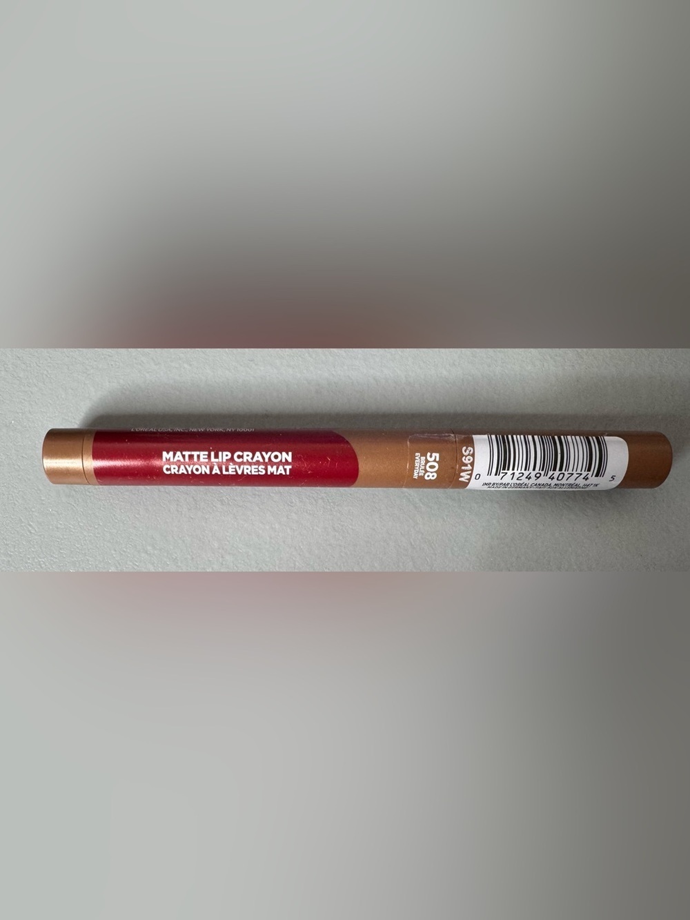 Loreal Matte Lip Crayon in 508 brûlée everyday Deep Red burgundy